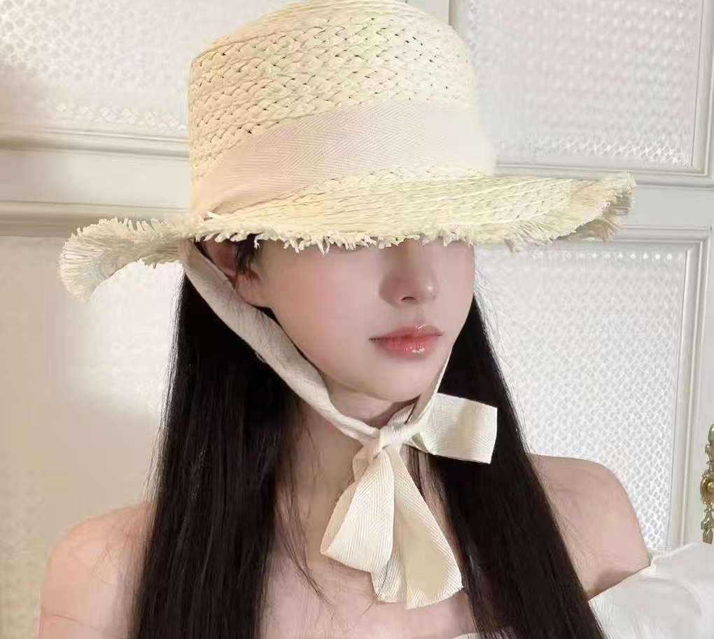 沙滩草帽
